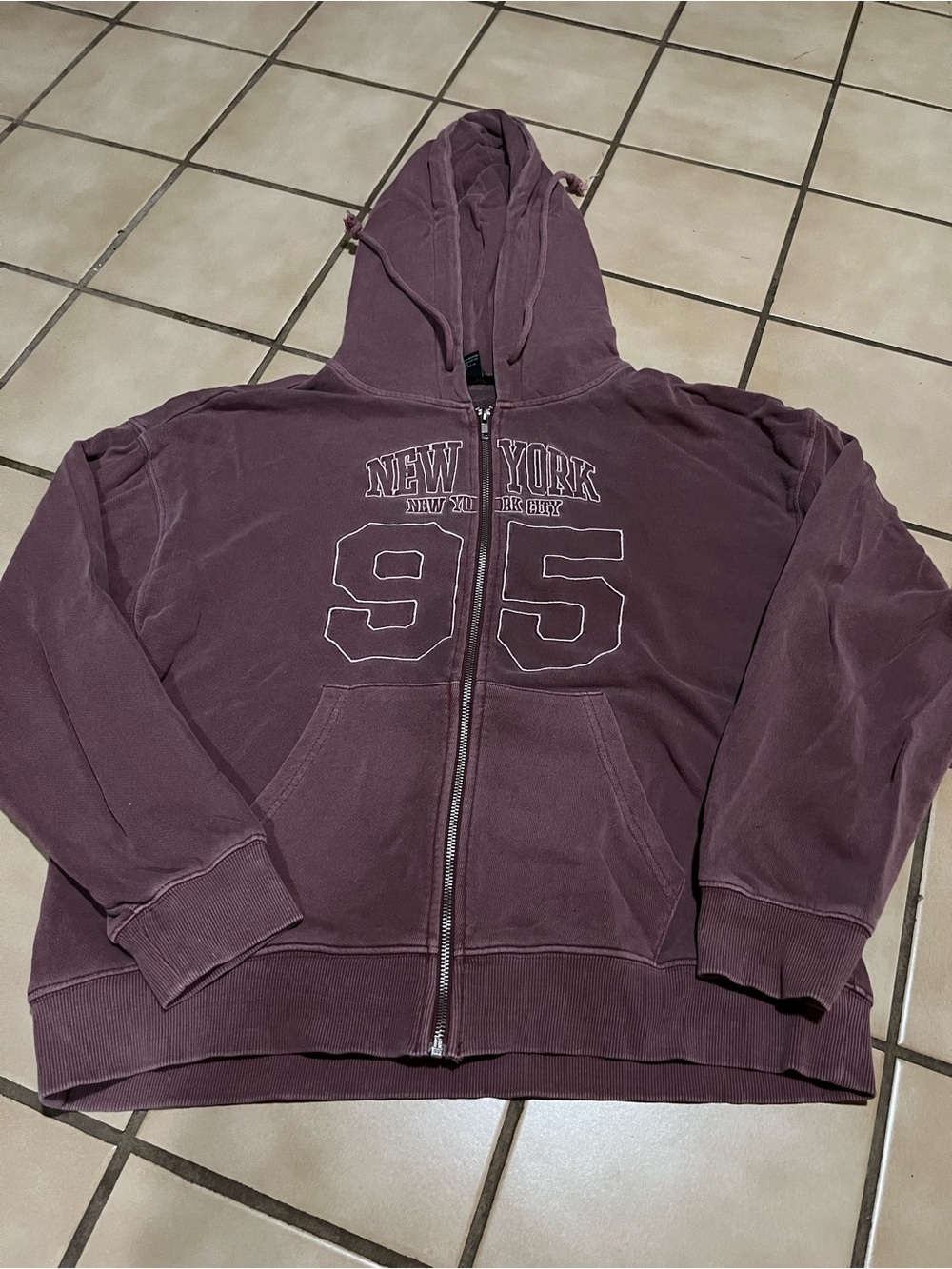 Forever 21 women’s Zip-Up Hoodie Jacket in dark pink